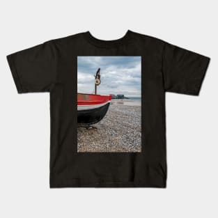 Crab fishing boat on the shingle beach Kids T-Shirt